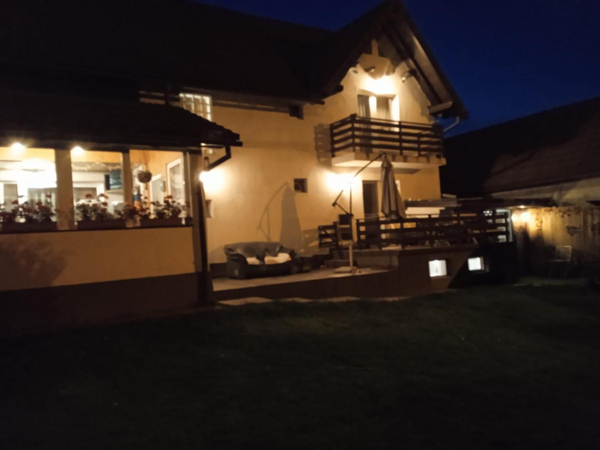 Apartamento Edelweiss Ilinca Zărneşti Exterior foto