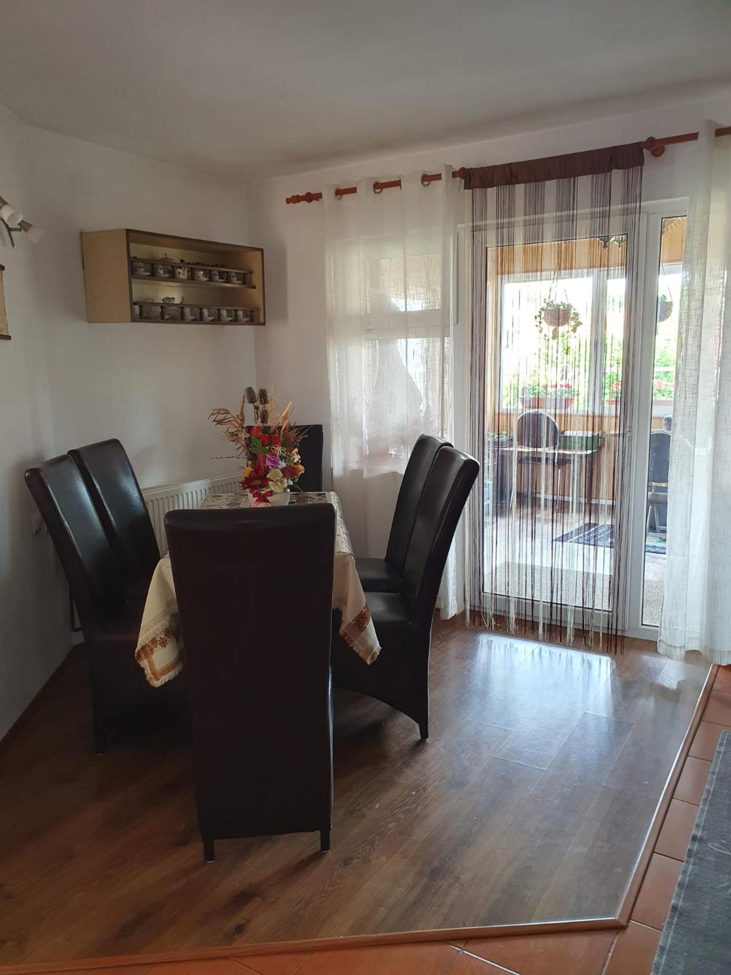 Apartamento Edelweiss Ilinca Zărneşti Exterior foto
